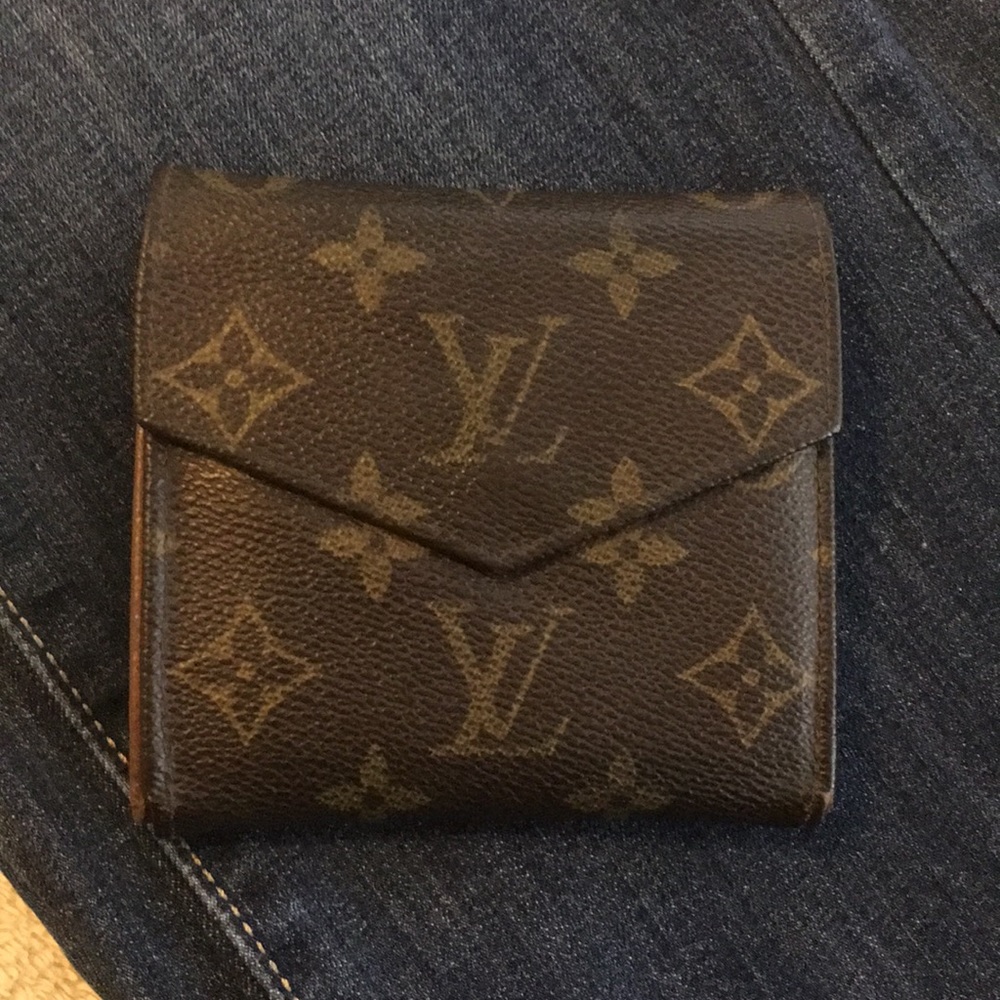 Louis Vuitton Elise Trifold Wallet 🌼🌼🌼